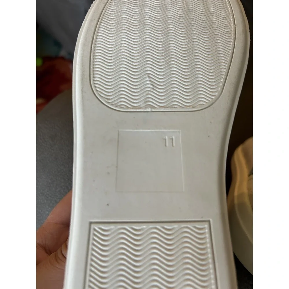 Soda Flat Women Shoes Slip On Loafers Casual Sneakers Memory Foam‎ White NEW 11 - Picture 7 of 7